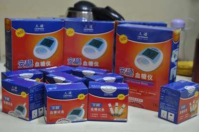 闲置保健用品转让 三诺血糖仪及配套试纸低价出售